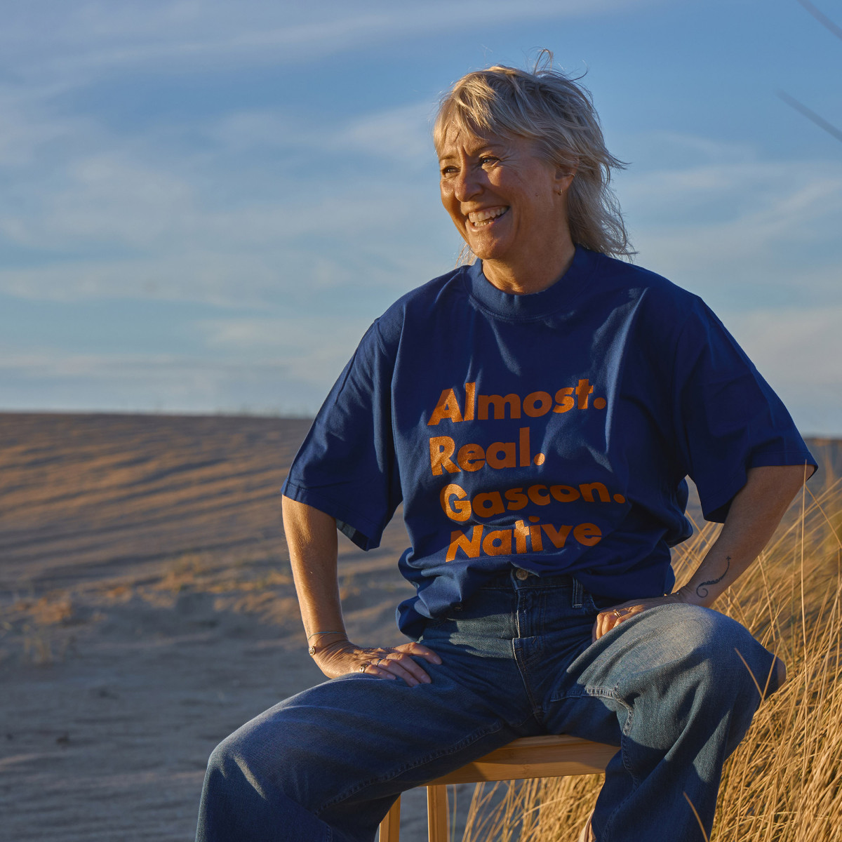 T-shirt marine/orange "Almost"